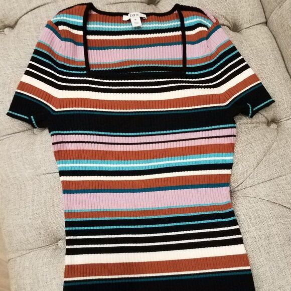 Bar III Sweater top short sleeves - Picture 1 of 2